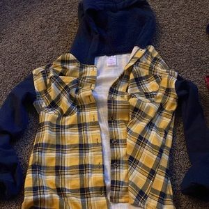 yellow & black/dark blue button flannel.